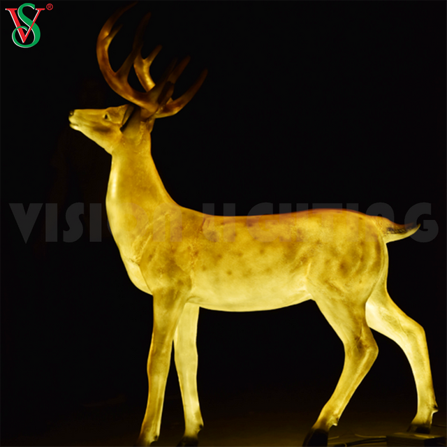 LED LED FIBERGLASS RESIN RENEEREER Sculpture