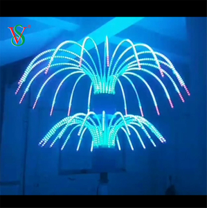 Luzes de árvore de fogos de artifício com mudança de cor para decoração de rua ao ar livre