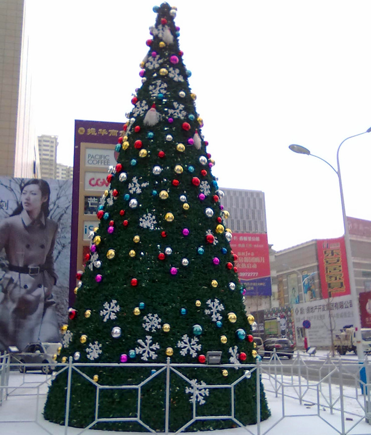 Grama de tapete de guirlanda de rede PET / PVC de alta qualidade para decoração de motivos de Natal