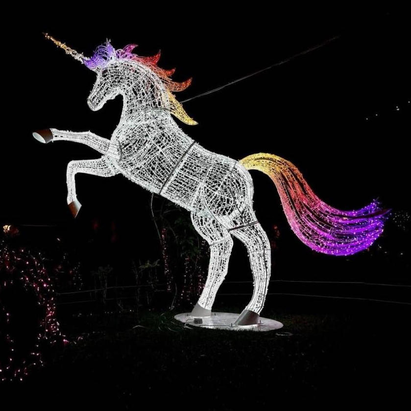 Escultura de cavalos de animais iluminados em 3D com luz de corda para decoração ao ar livre do Zoo Garden Park