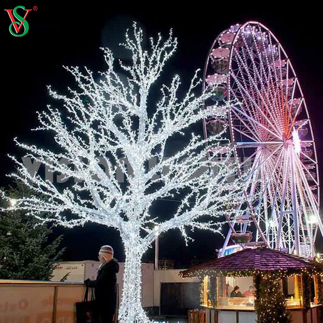 O galho branco decorativo da luz de Natal ilumina a árvore do ramo do motivo 3D com guirlanda conduzida