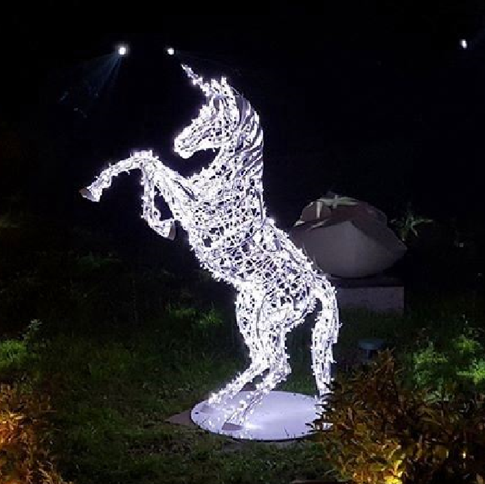Escultura de cavalos de animais iluminados em 3D com luz de corda para decoração ao ar livre do Zoo Garden Park